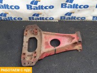 Кронштейн реактивной тяги