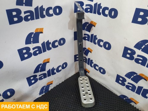 Кронштейн подножки