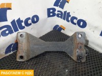 Кронштейн глушителя