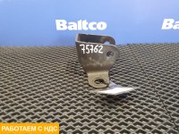 Кронштейн заднего амортизатора кабины