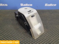 Плафон салонный левый